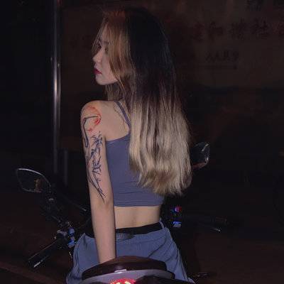 暗黑模特