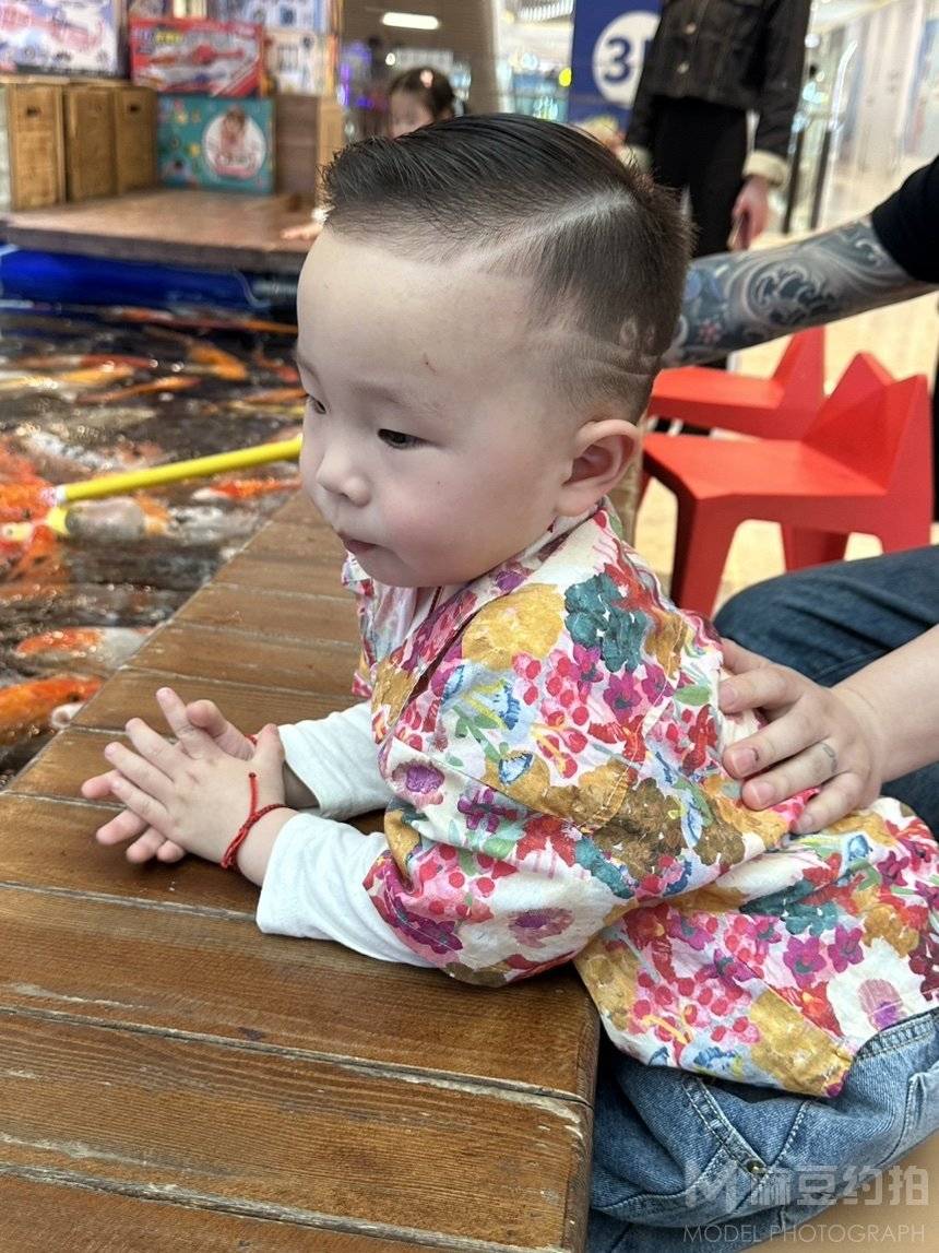 儿童摄影模特