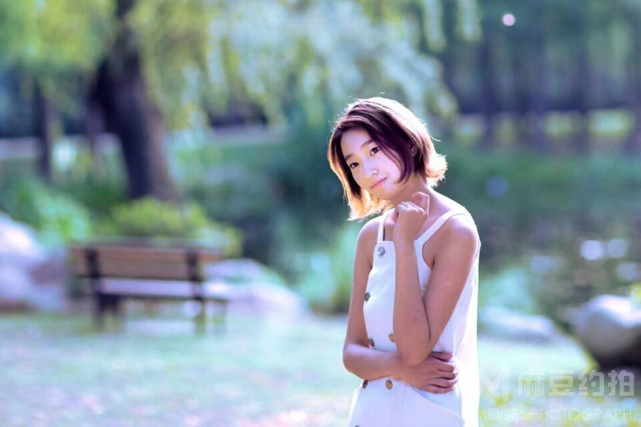 清新模特