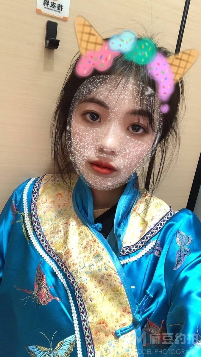 妆容模特
