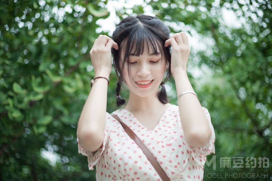 校园模特