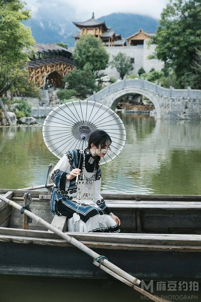 妆容模特