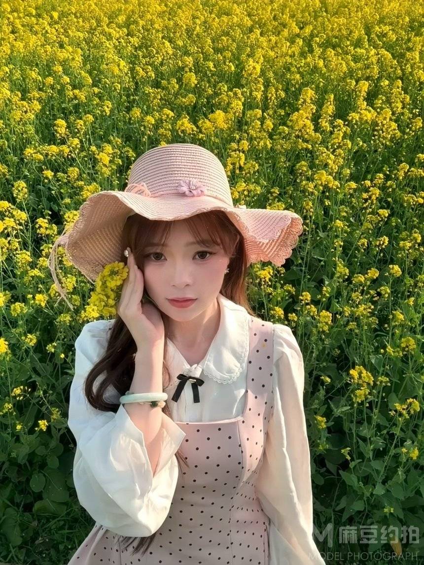 清新模特