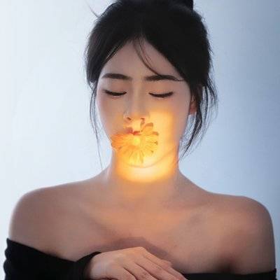 黑白模特