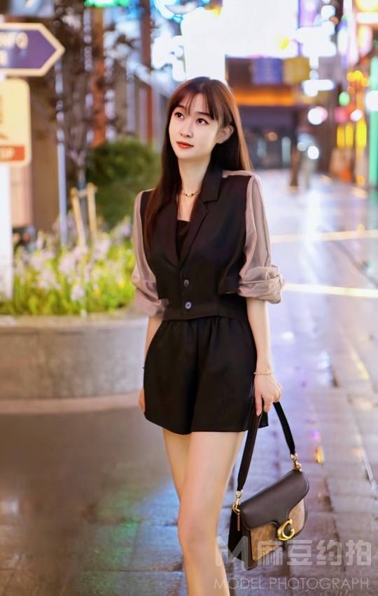 夜景模特