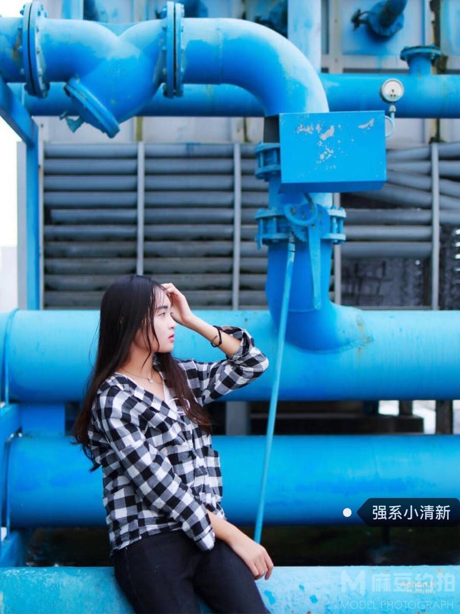 情绪模特