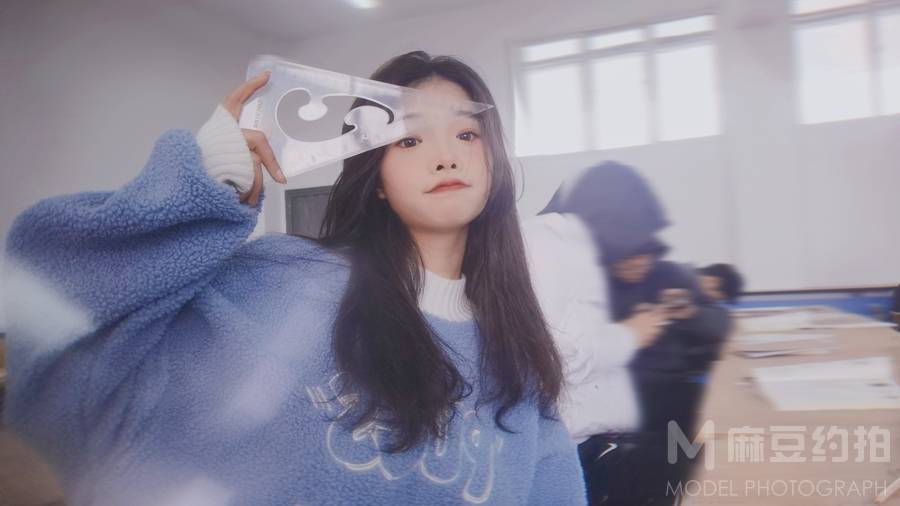 清新模特
