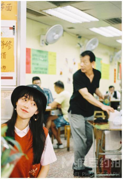 校园模特