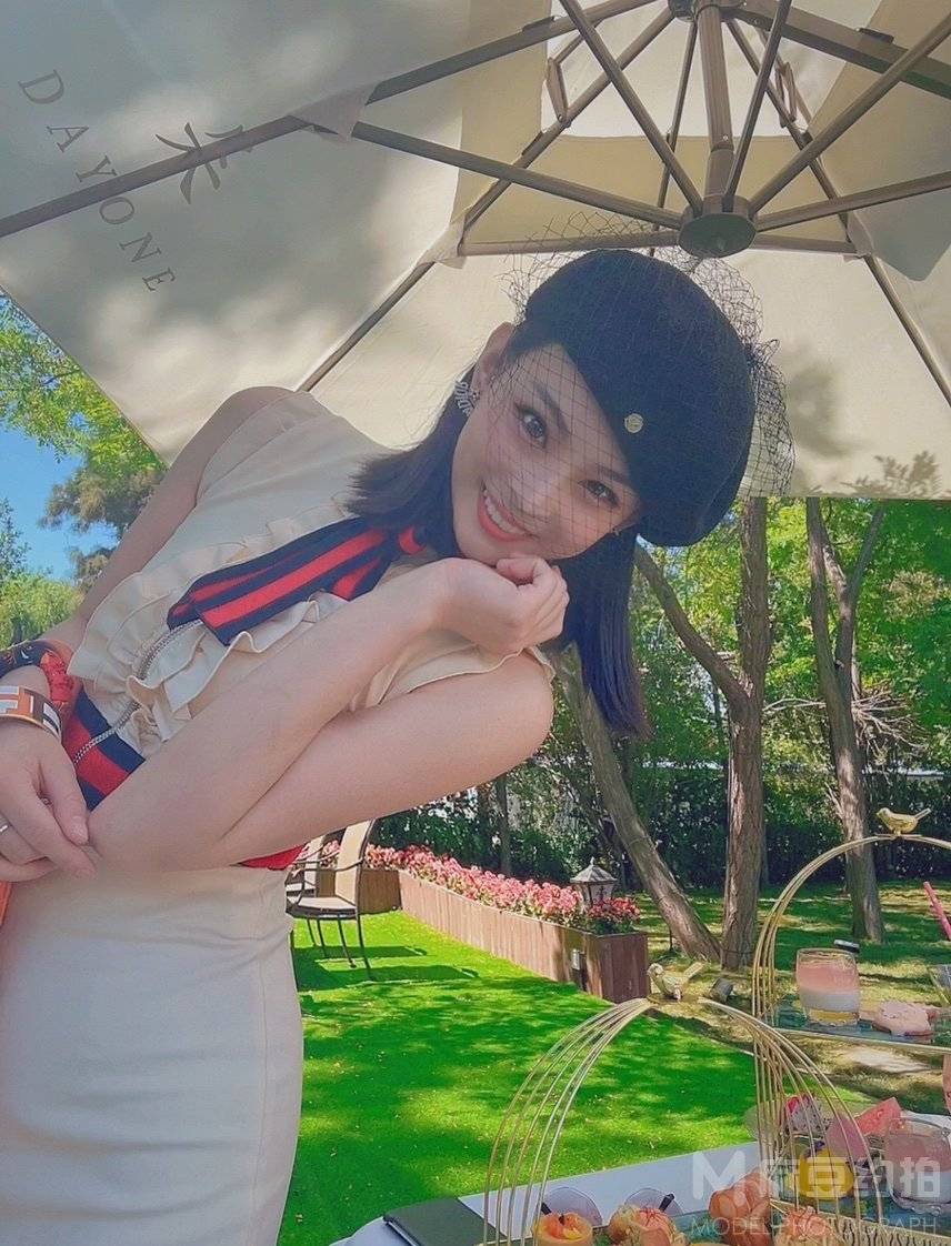 纪实模特