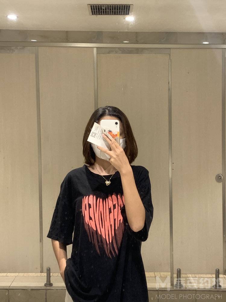 黑白模特