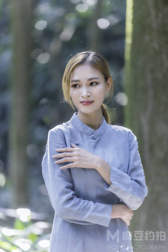 胶片模特