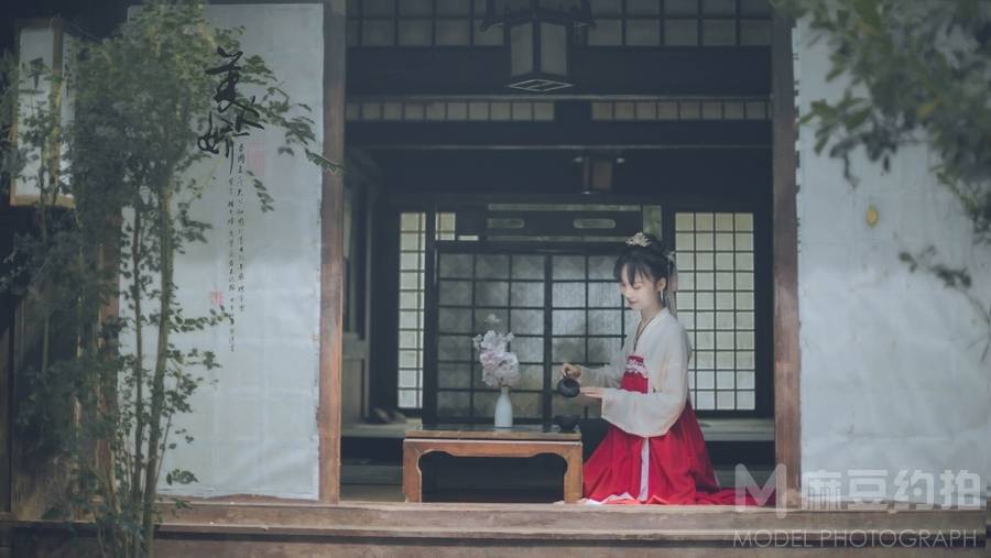 汉服模特