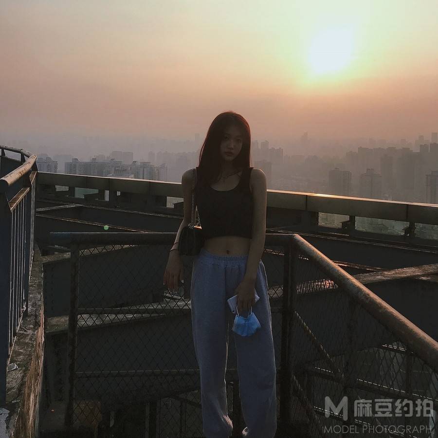 胶片模特