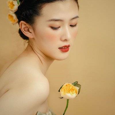 妆容模特