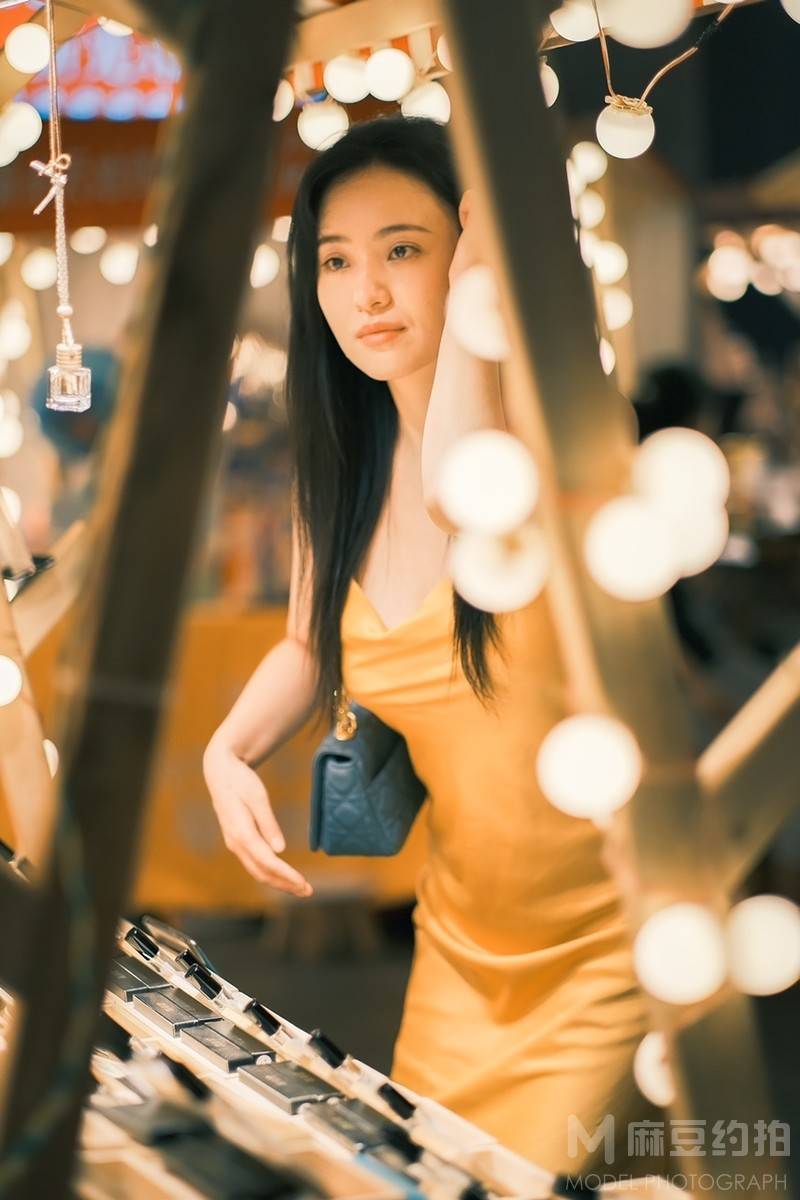 胶片模特