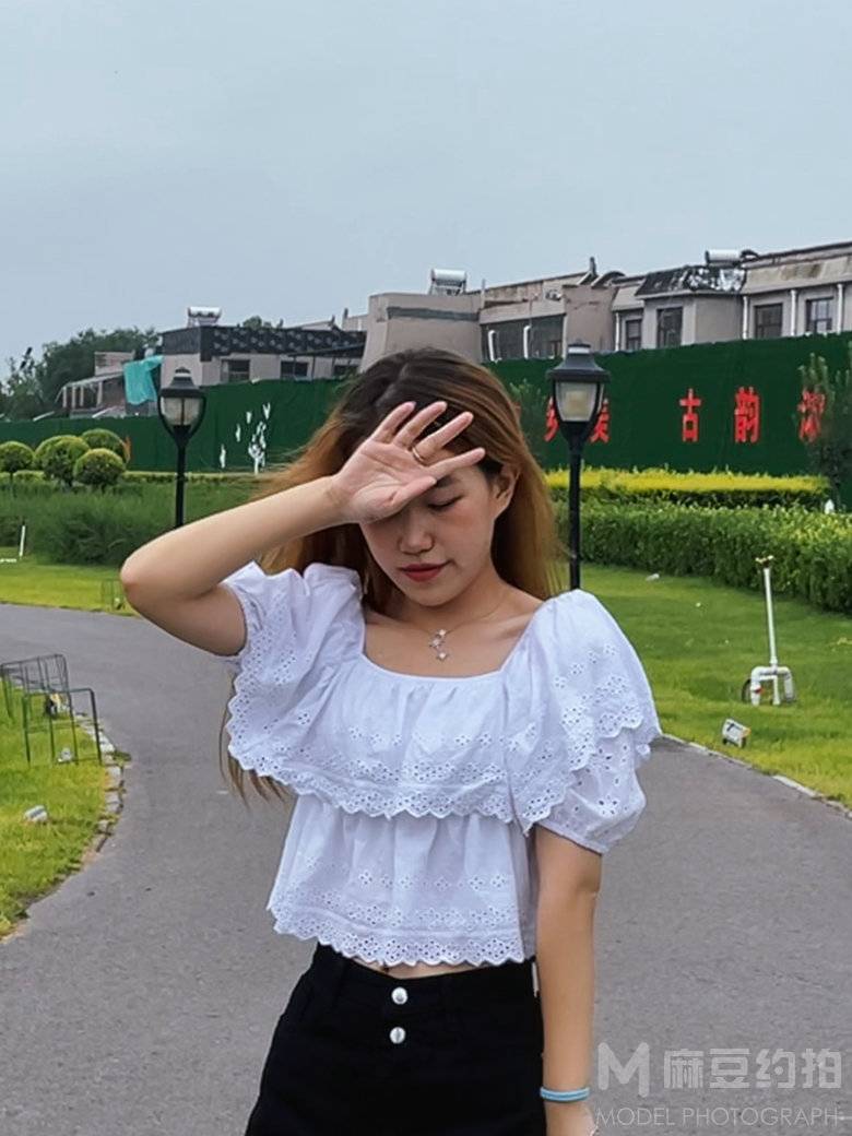 妆容模特