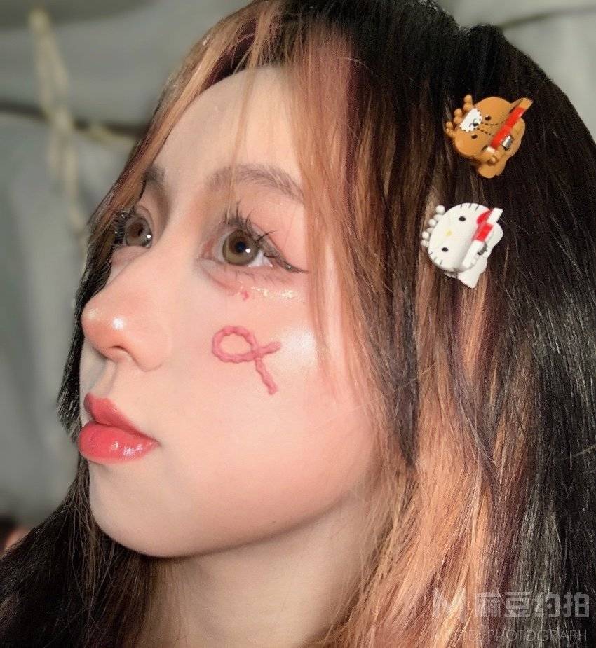 妆容模特