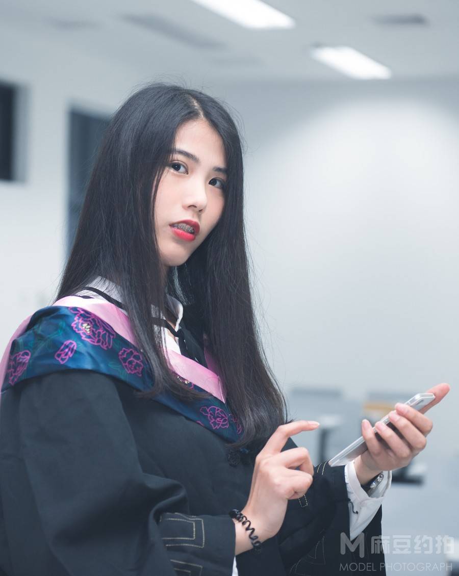 校园模特