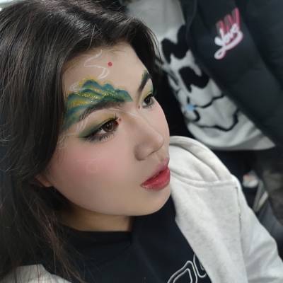 妆容模特
