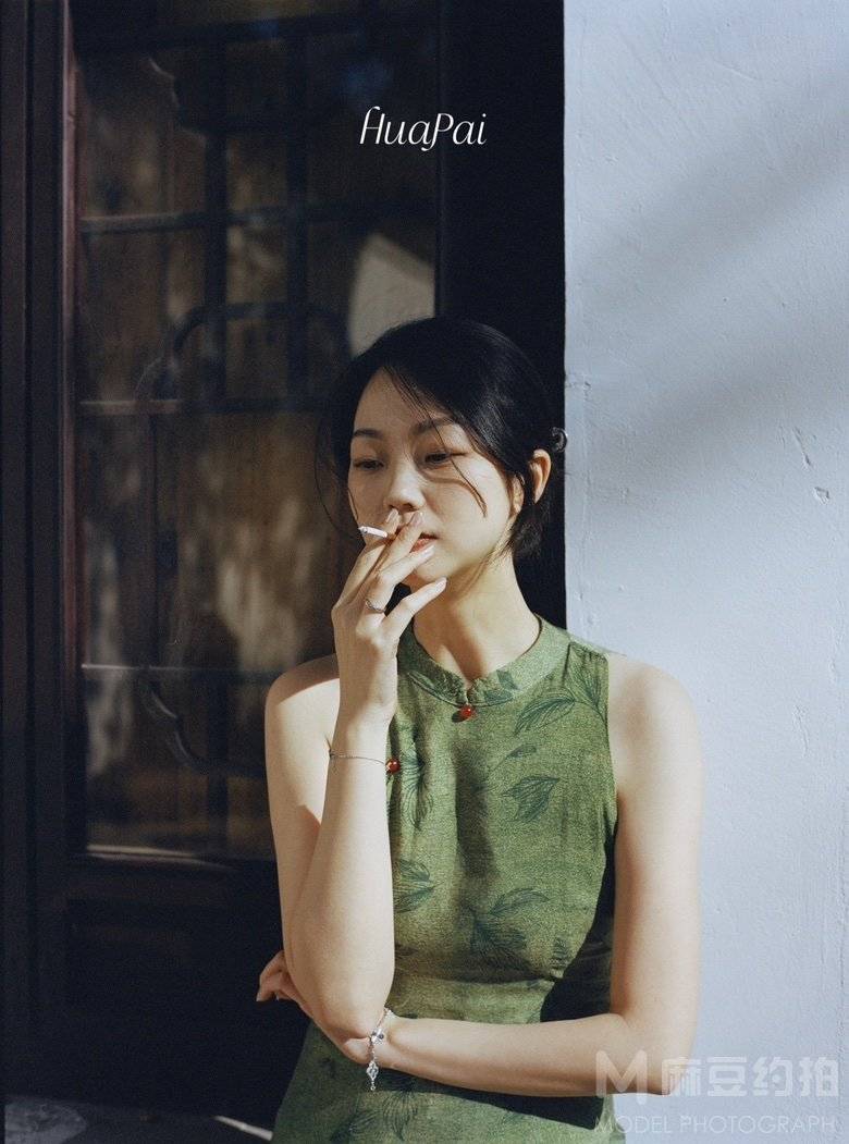 胶片模特