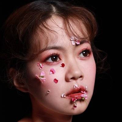 妆容模特