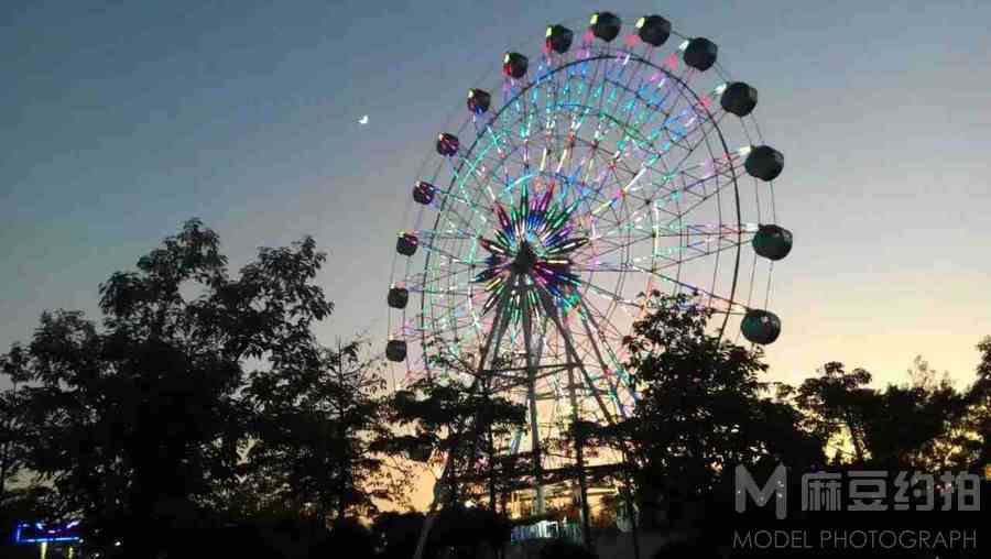 夜景模特