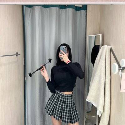 黑白模特