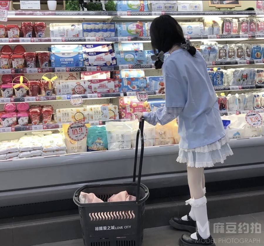 少女模特