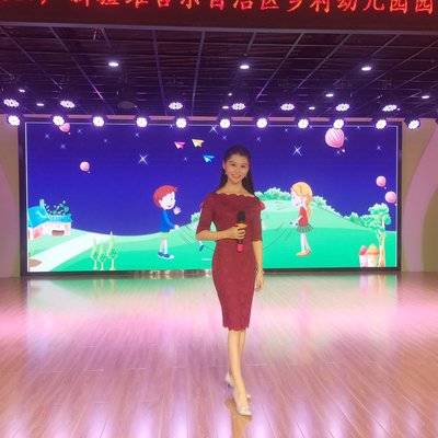 校园模特