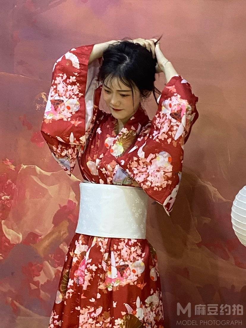 和服模特
