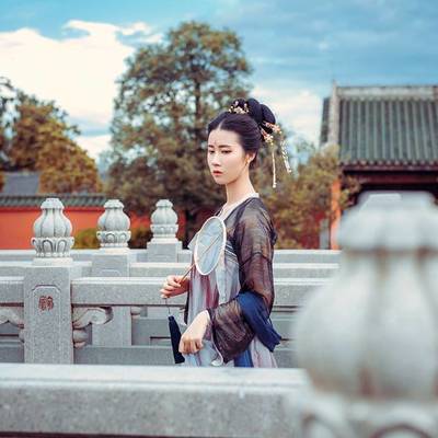 汉服模特