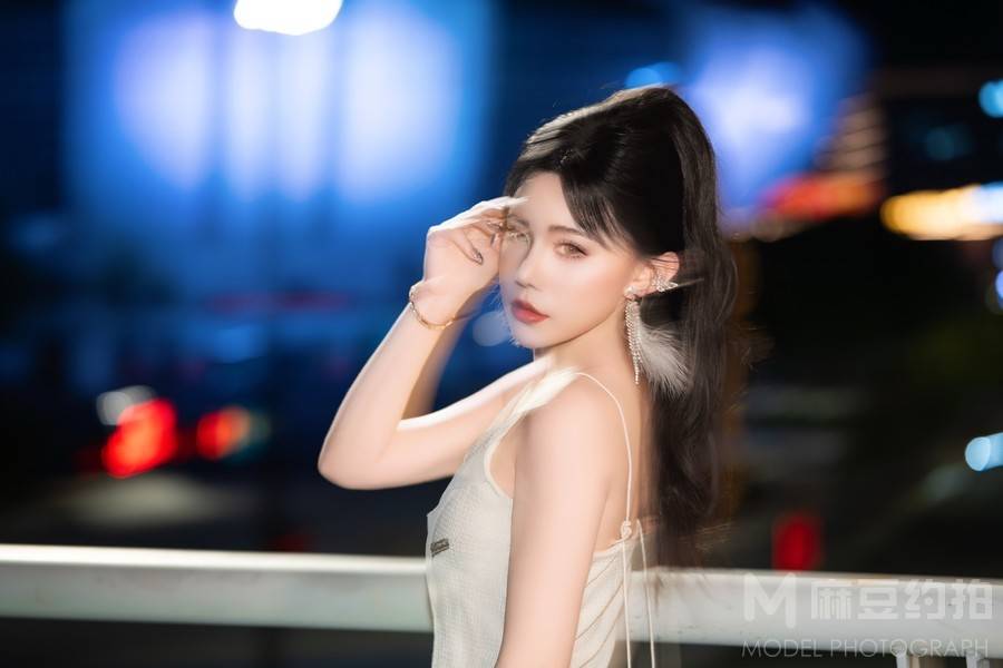 夜景模特