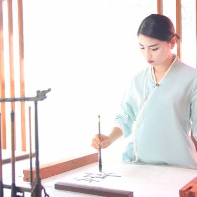 汉服模特