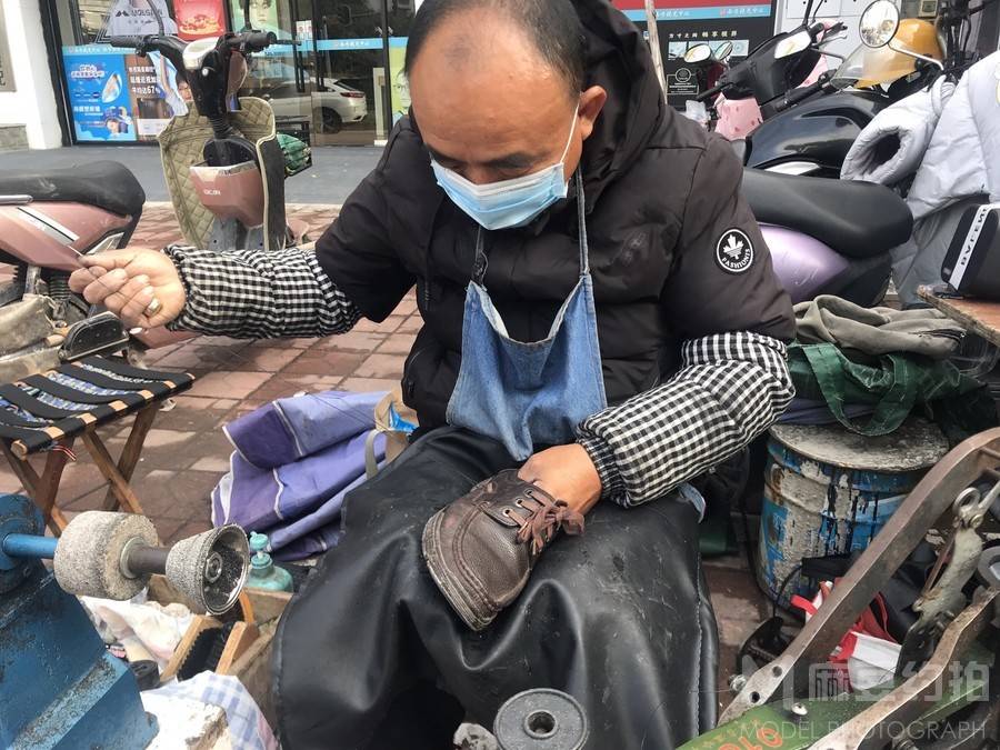纪实模特