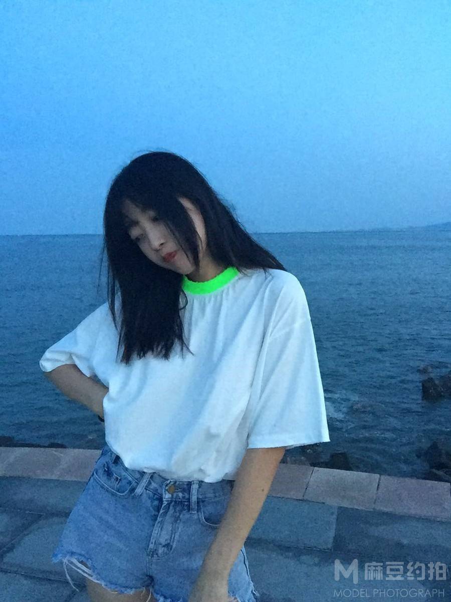 纪实模特