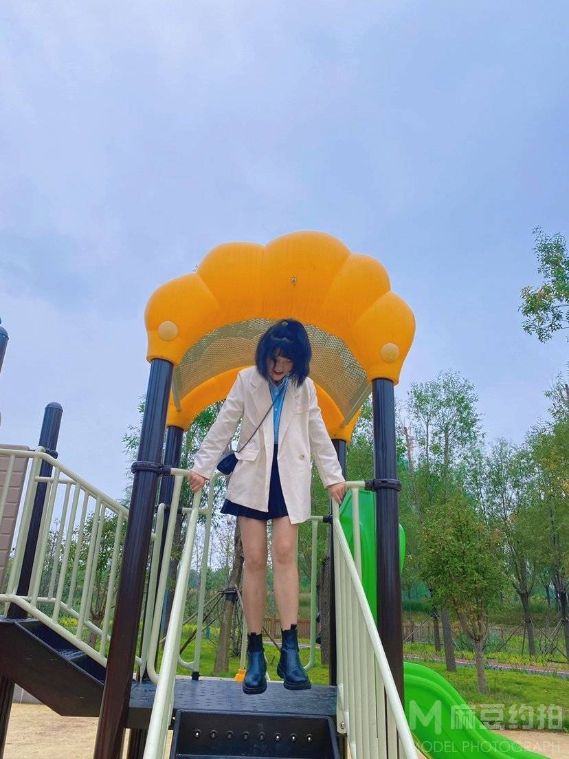 清新模特