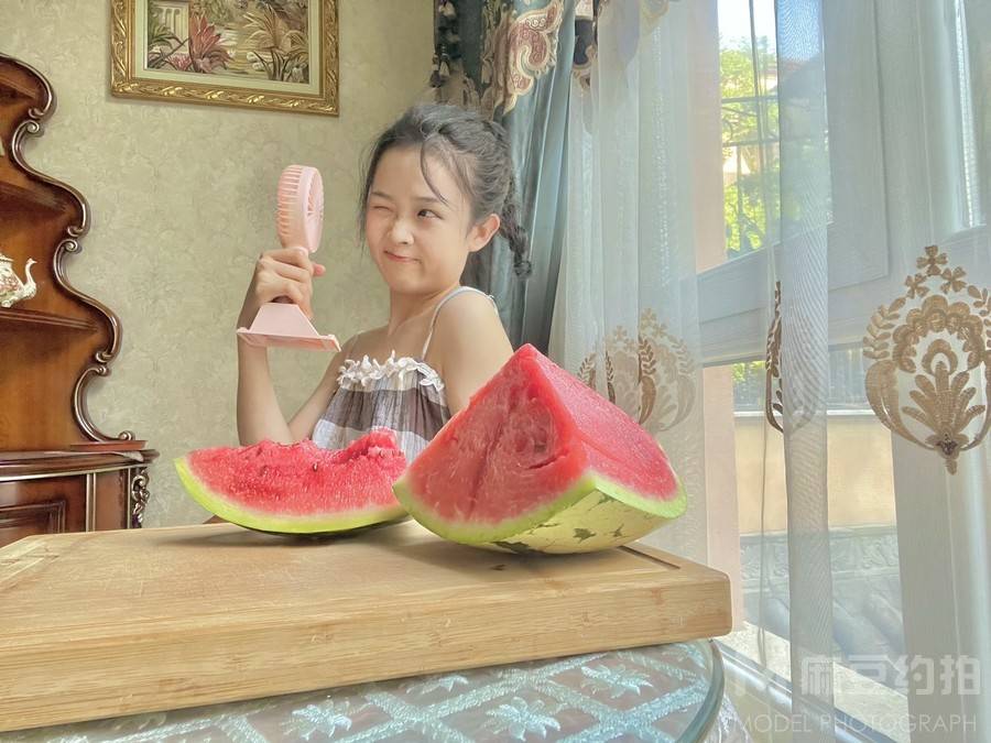 校园模特