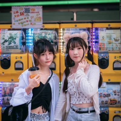 校园模特