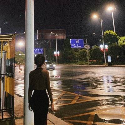 夜景模特