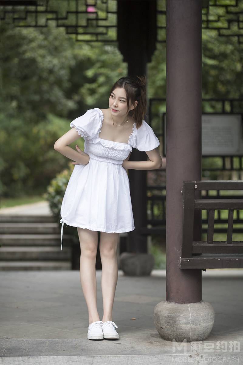 清新模特
