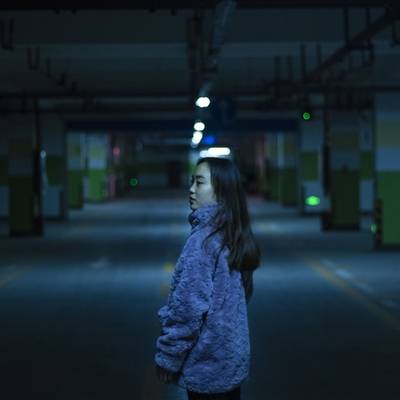 黑白模特