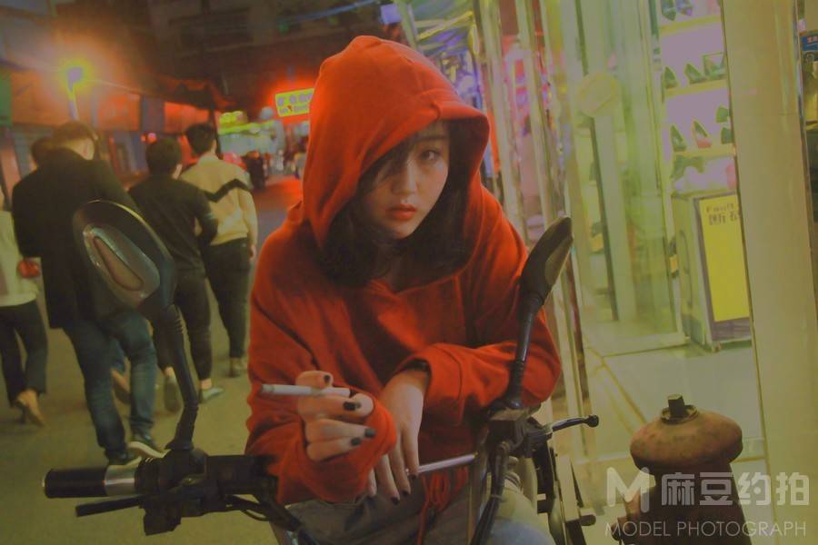 纪实模特
