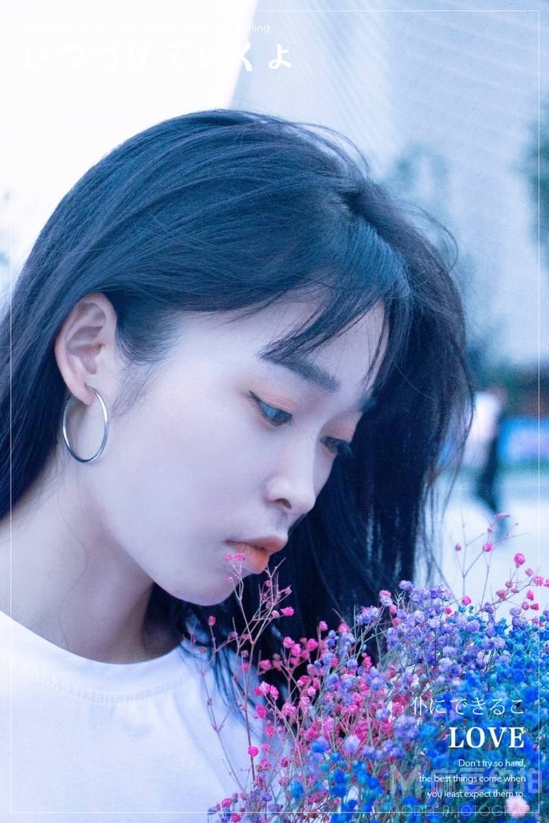 情绪模特