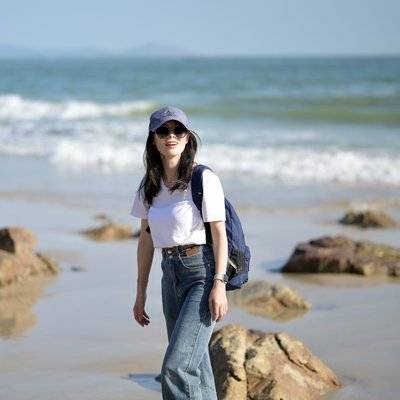 黑白模特