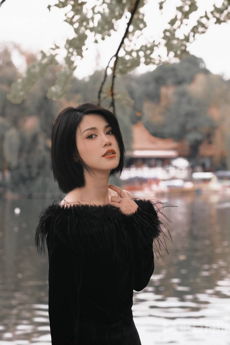 纪实模特
