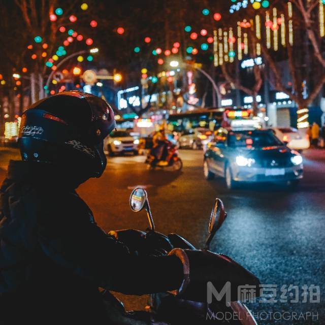 胶片模特