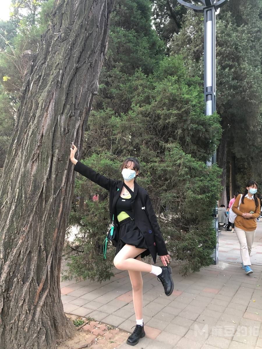 清新模特
