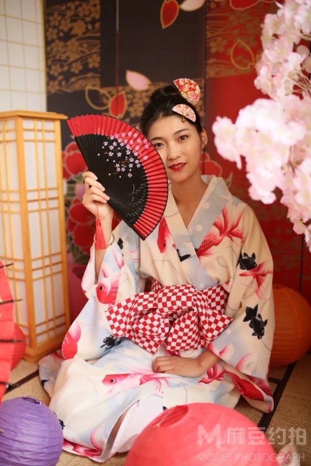 和服模特
