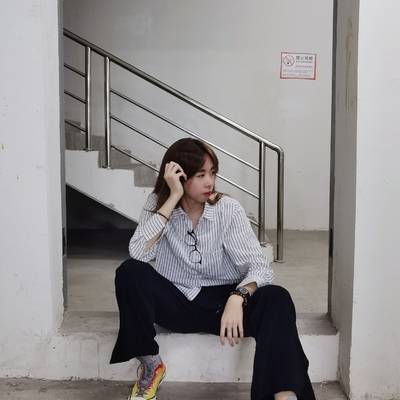 黑白模特