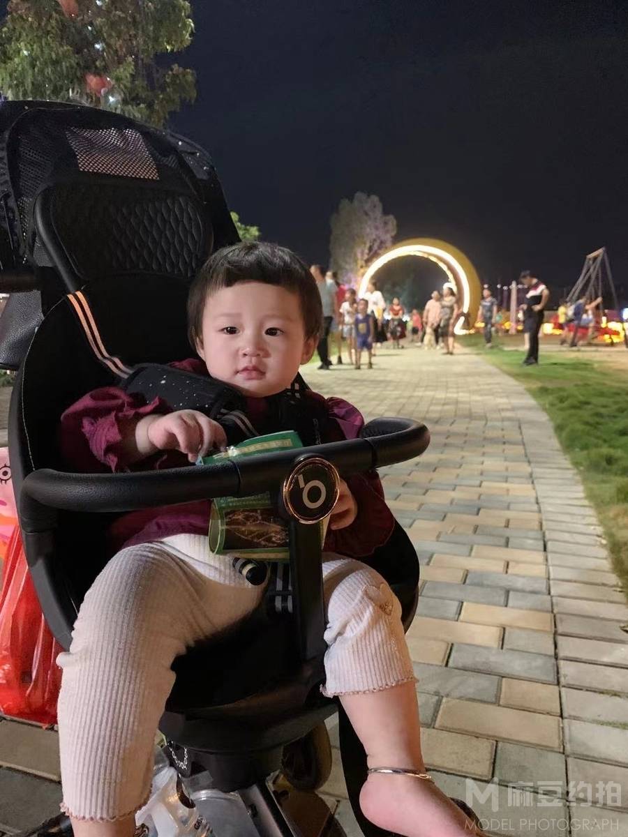 儿童摄影模特